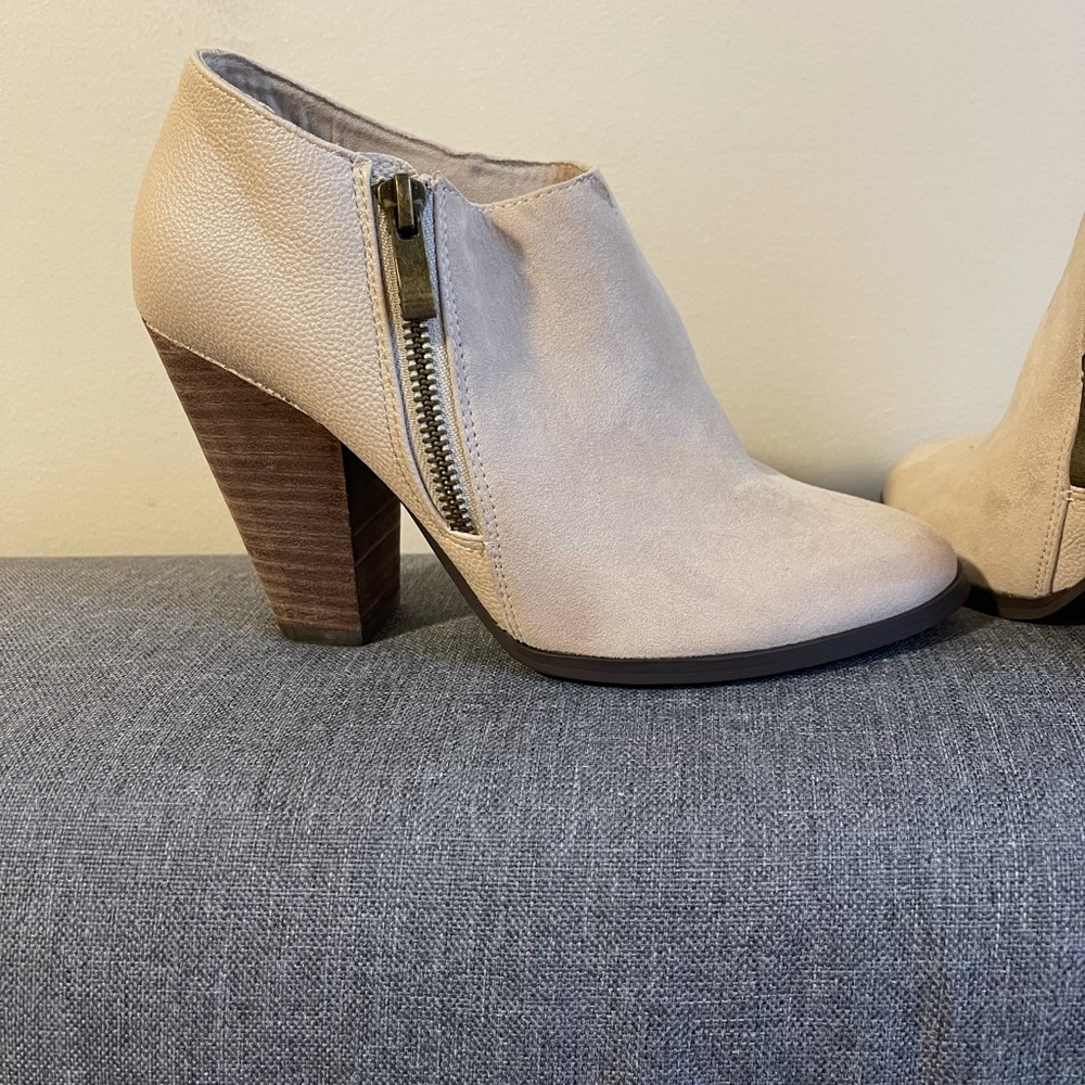 Charles by Charles David